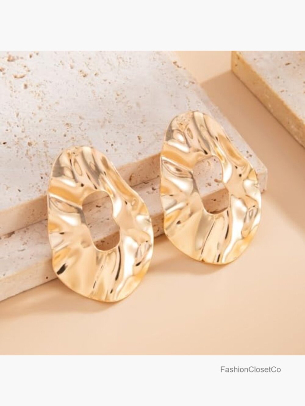 Chunky Gold Hammered Hollow Geometric Dangle Drop Earrings - Picture 5 of 7